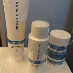 Rodan & Fields Redefine Mini Set